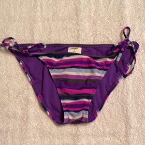 Old Navy swim bottom-size L